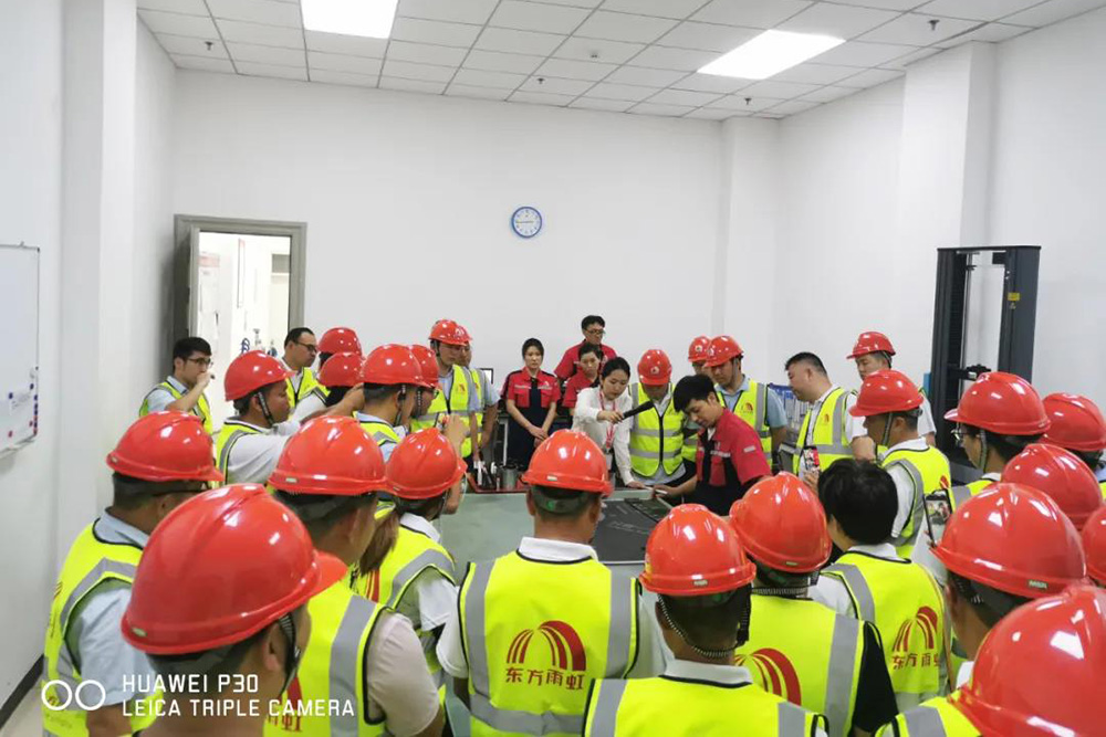 77���� �C ȫ����ȫ����̬�ȵ���������ֱ��ƽ̨